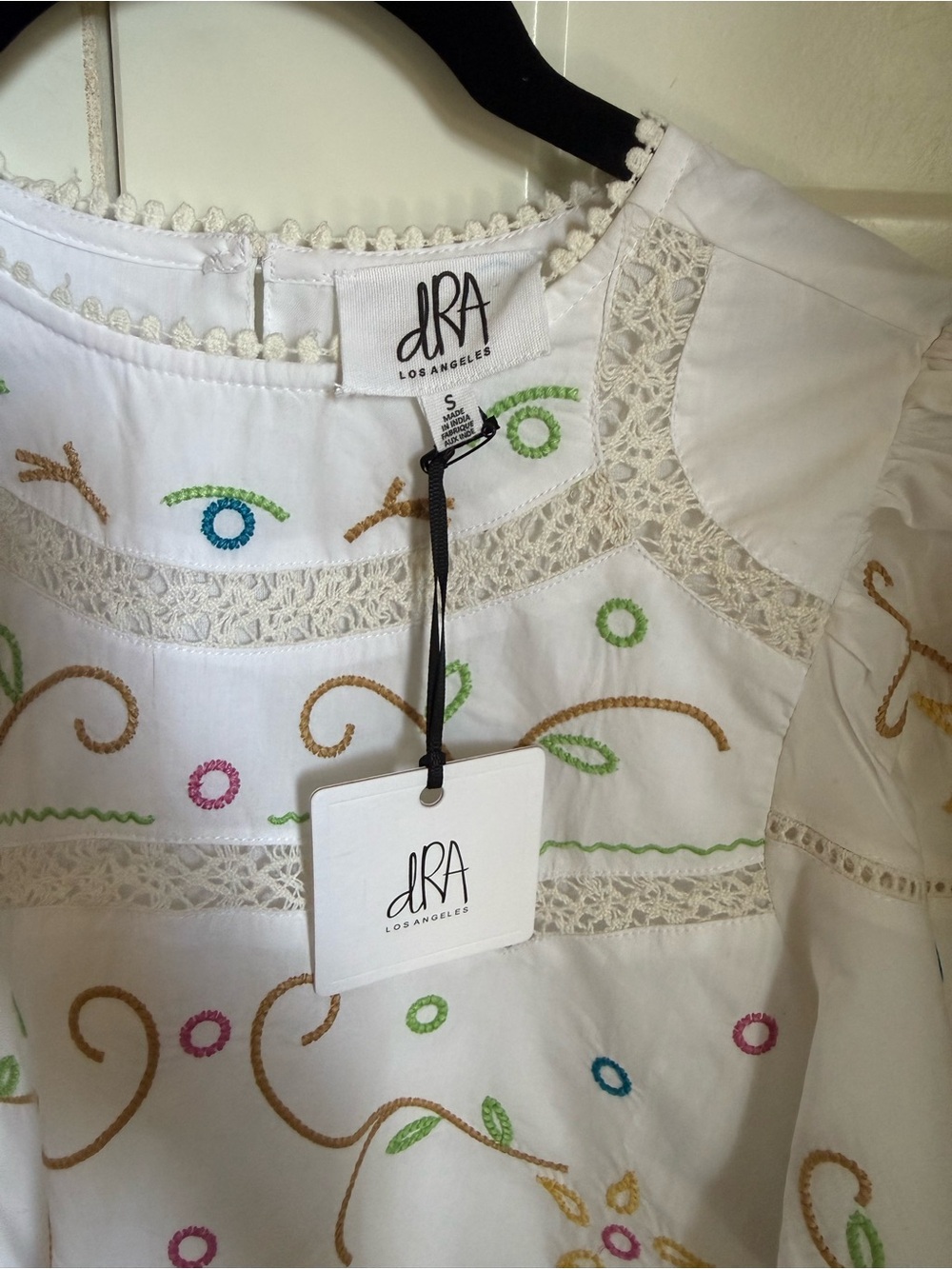 DRA NWT Embroidered Peasant Blouse with Multicolor Floral Accents, size S. - Picture 3 of 6